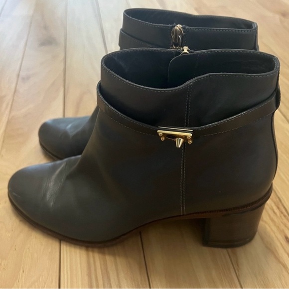 Authentic Fendi Designer Leather Ankle Boots Women’s Shoe Size 10